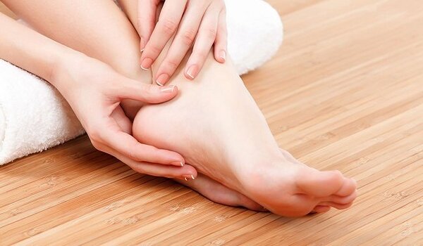 Bệnh tê tay chân và cách điều trị do sinh lý dễ dàng, nhanh chóng